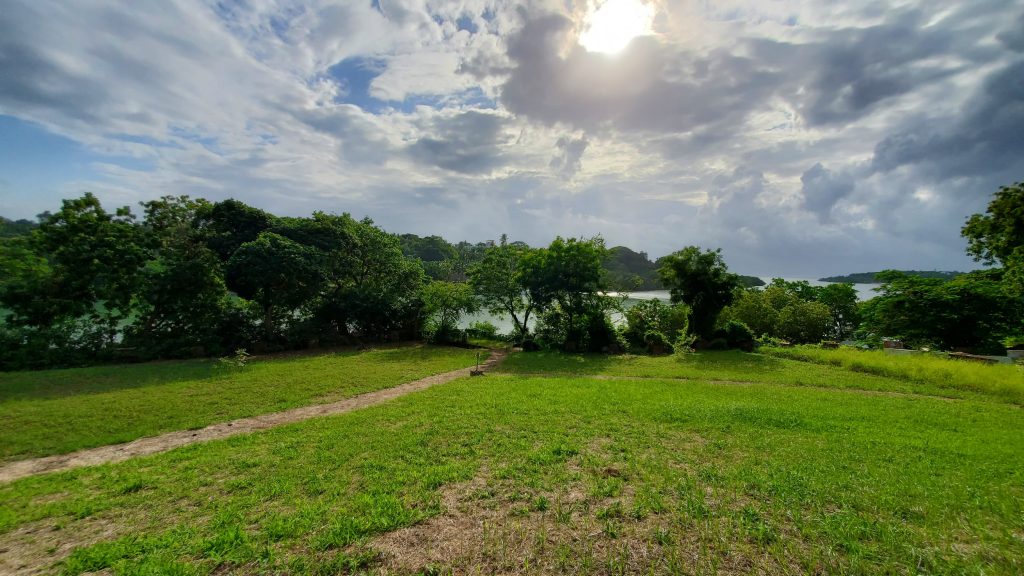 Beachfront plot for sale in Shanzu